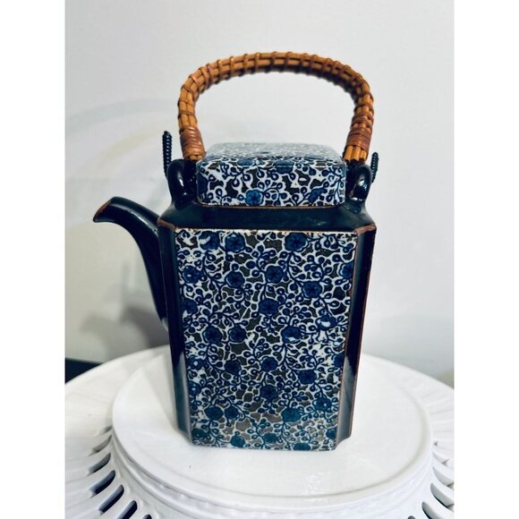 VTG Takahashi Square Tea Pot W/Handle Blue Hand Painted 7" - Picture 2 of 8